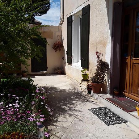 L'Oustau Beauvoisin (Gard) Exterior foto